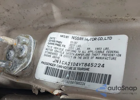 1997 Nissan Maxima Gle/Gxe/Se z USA, uszkodzony, nr VIN JN1CA21D4VT845224